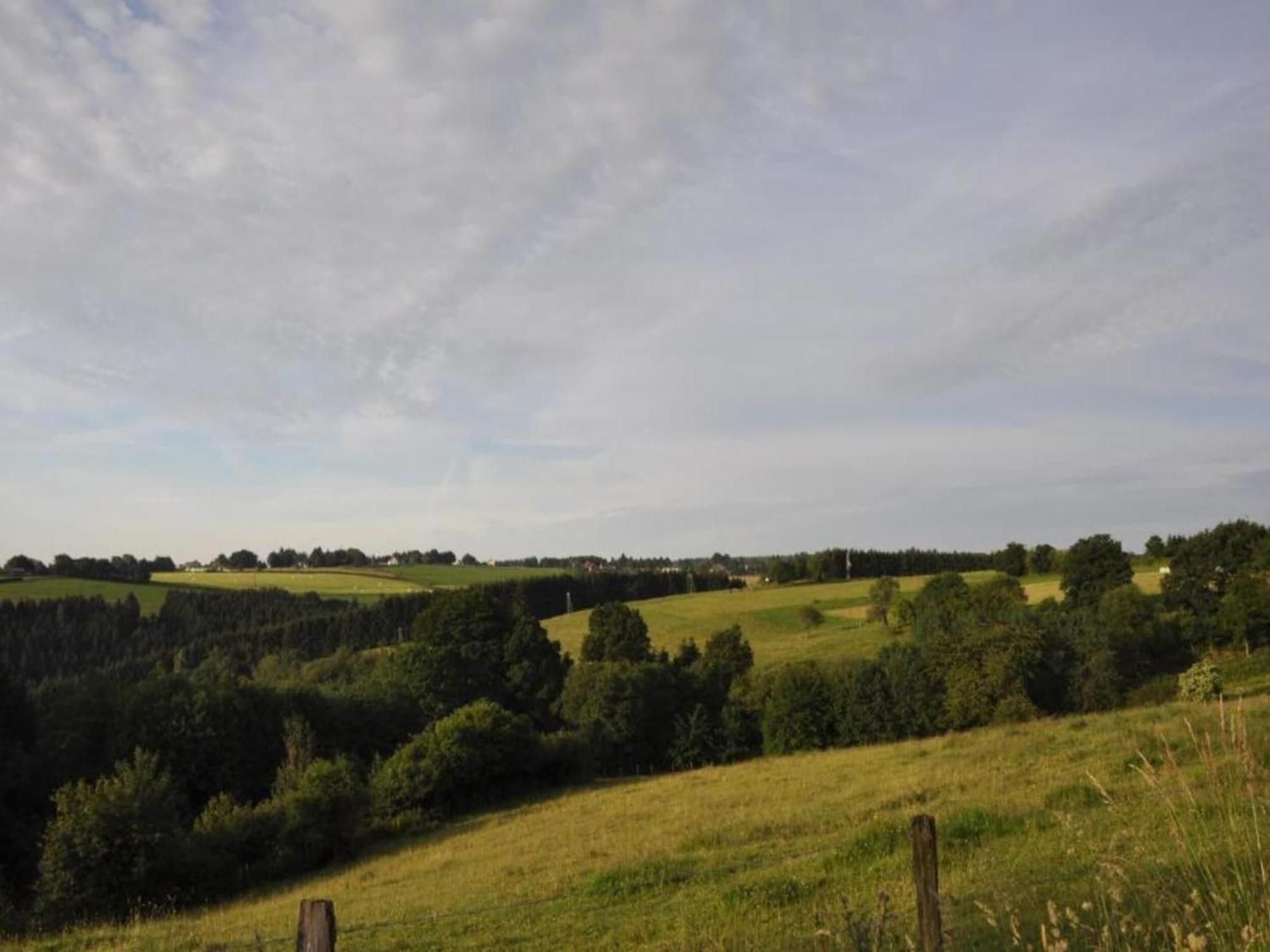 Holiday Home With Garden In Hellenthal Eifel Luaran gambar